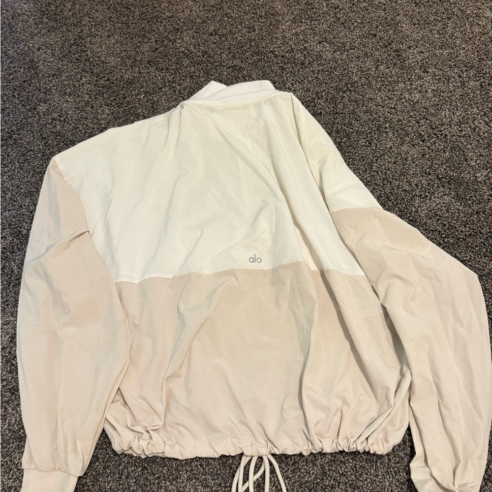 Two-Tone Zip-Up Jacket - Picture 2 of 2